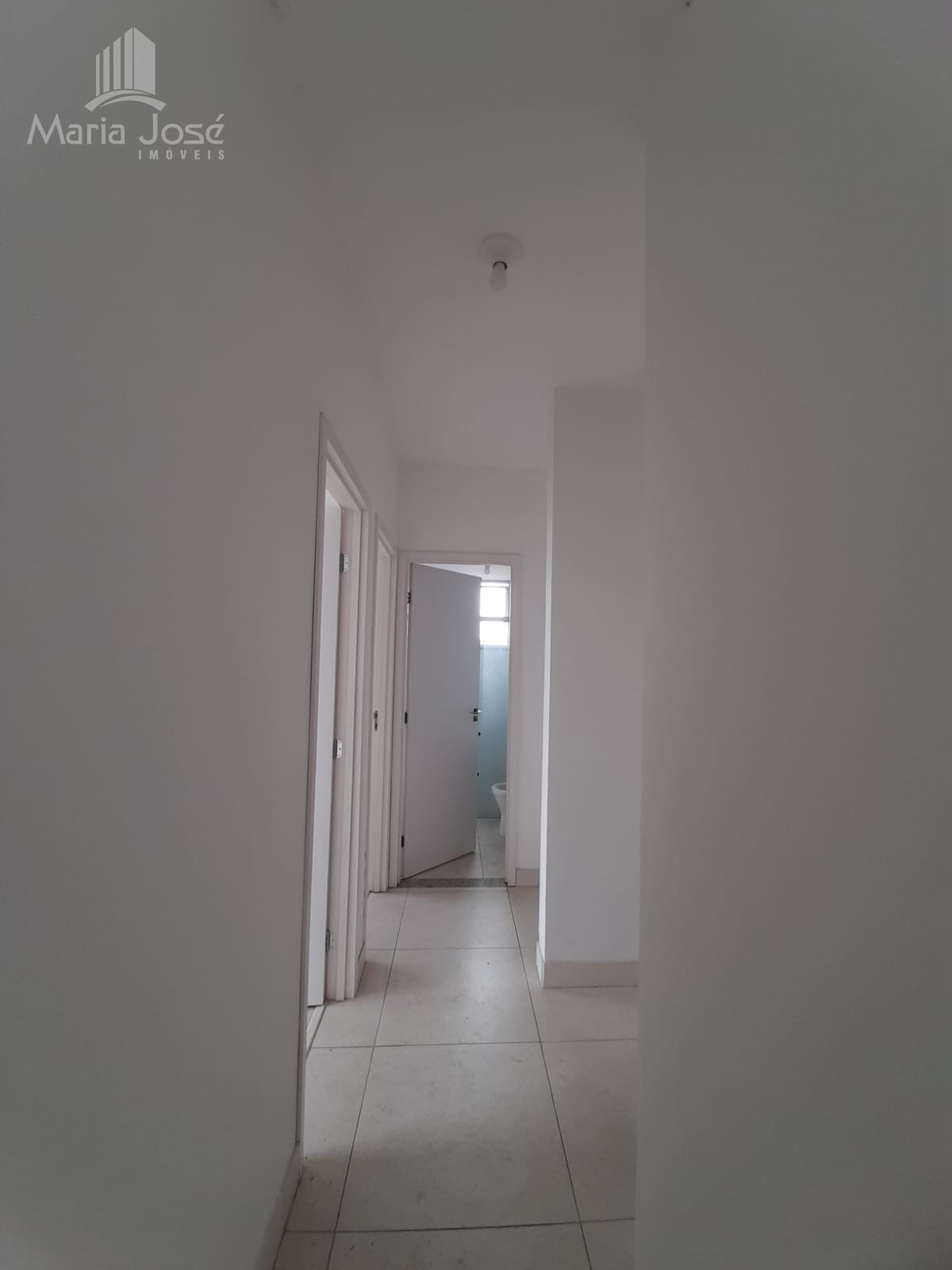 Apartamento à venda com 2 quartos, 1 banheiro, 2 vagas e 71m² no Ouro Branco, Sete Lagoas (MG) — foto 13 de 30