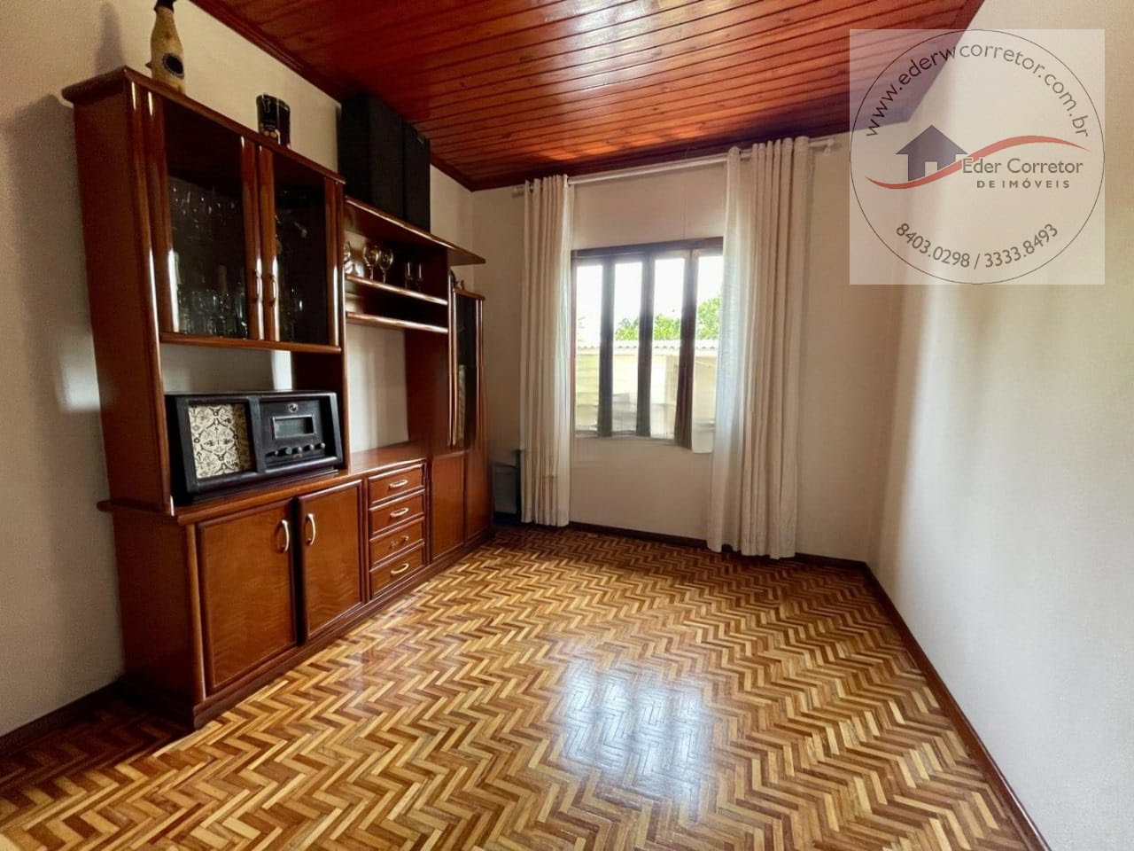 Casa à venda com 3 quartos, 1 suíte, 2 vagas e 183m² no Jardim, Ijuí (RS) — foto 9 de 11