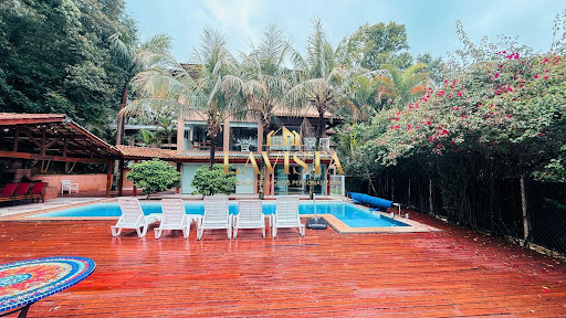 Imagem deck da piscina