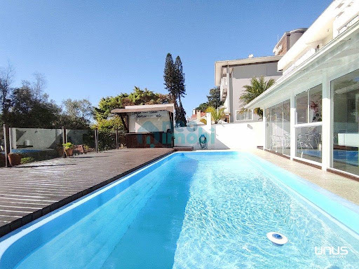Casa em Ponta de Baixo  -  São José