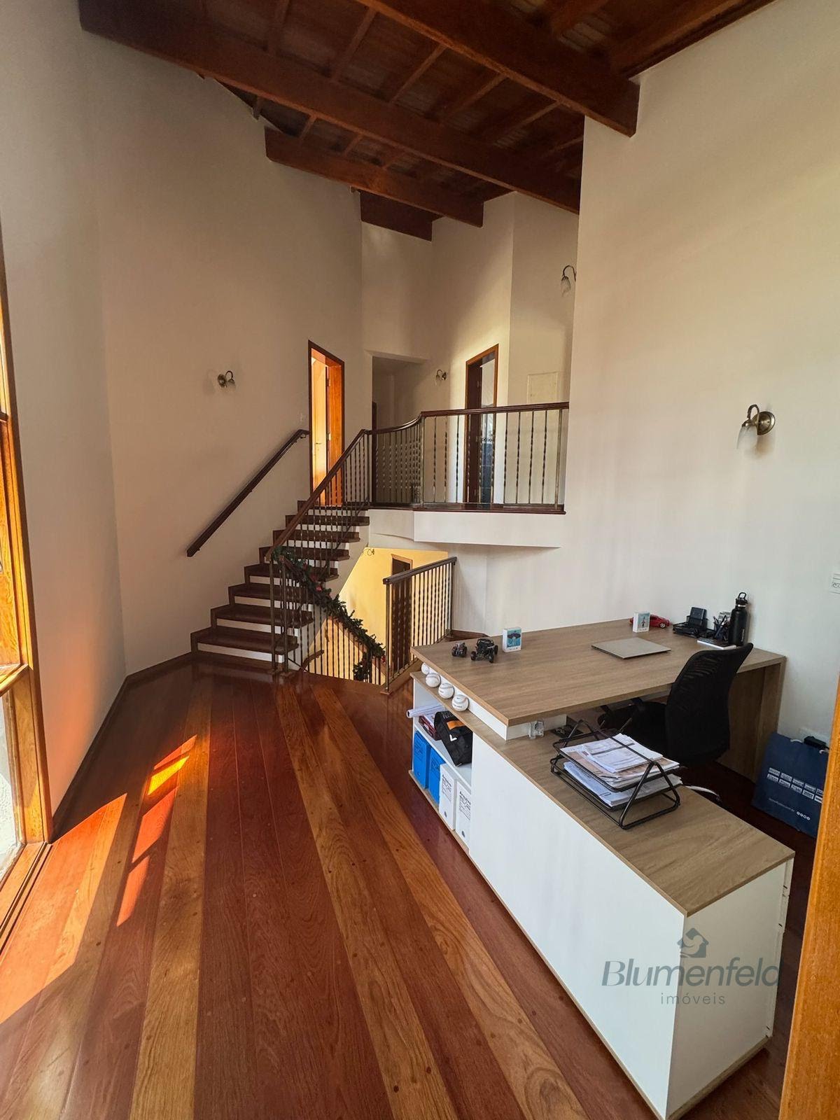 Casa à venda com 4 quartos, 1 suíte, 2 vagas e 400m² no Condomínio Arujazinho IV, Arujá (SP) — foto 13 de 30