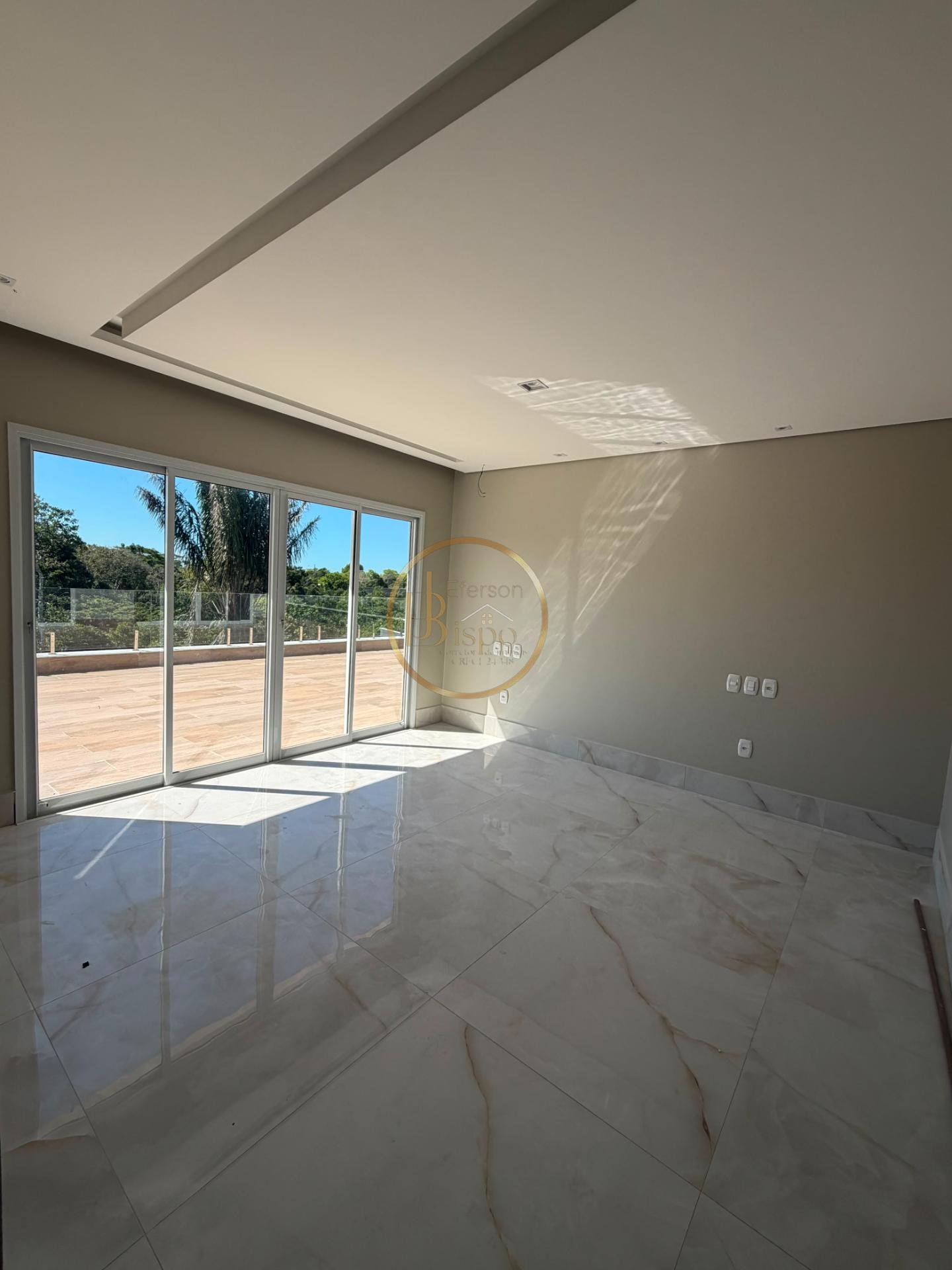 Casa à venda com 4 quartos, 4 suítes, 5 vagas e 450m² no Gaudí, Porto Seguro (BA) — foto 8 de 22