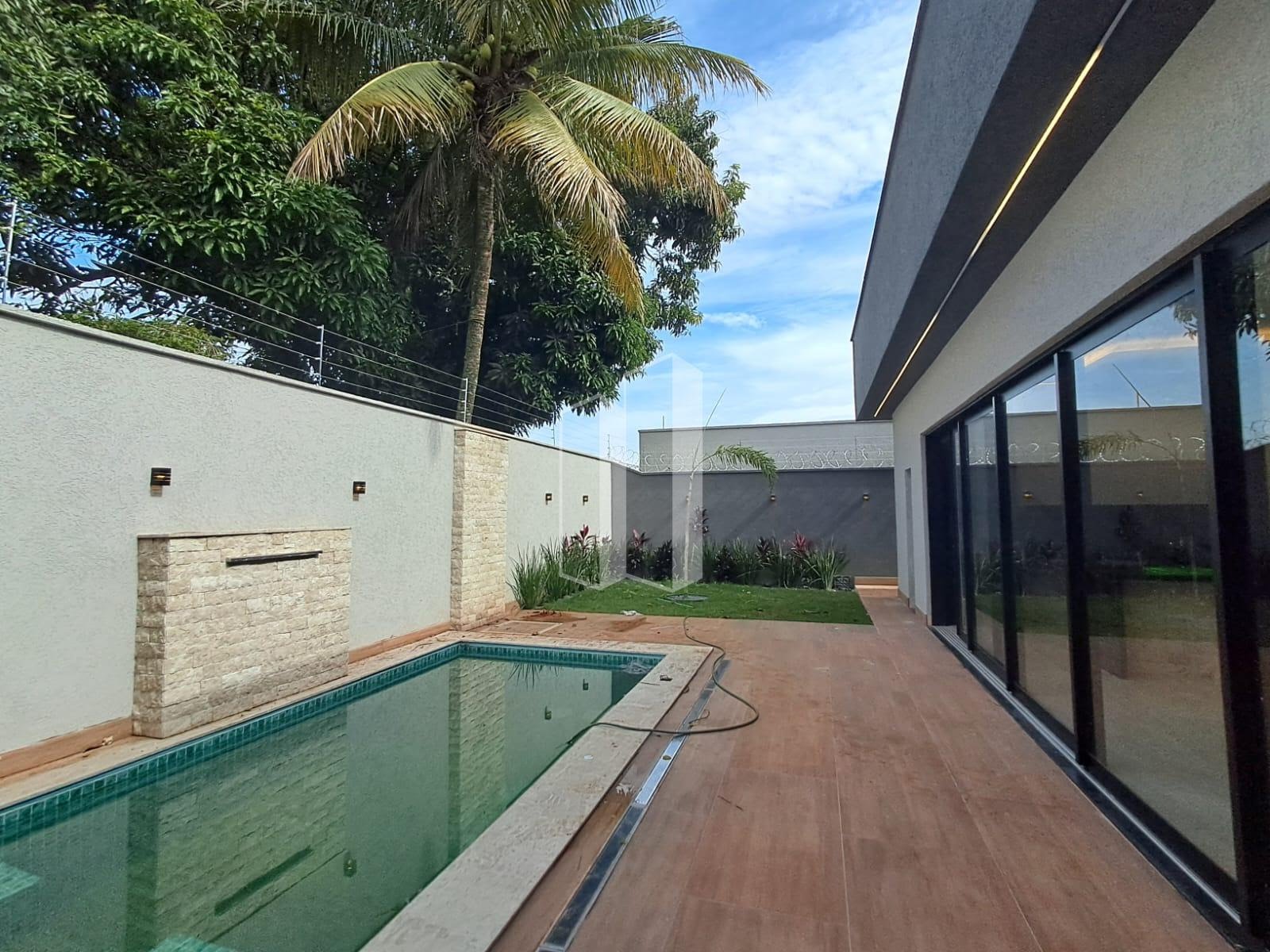 Casa à venda com 3 quartos, 3 suítes, 4 vagas e 260m² no Jardim Presidente, Goiânia (GO) — foto 16 de 18