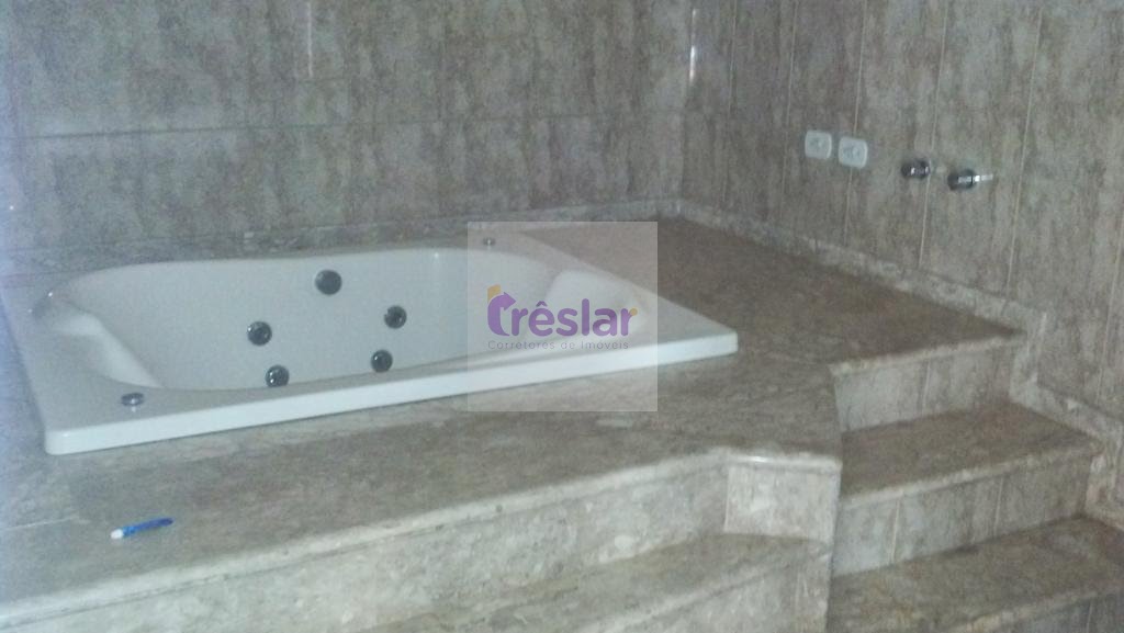 Casa à venda com 4 suítes, 3 vagas e 309m² no Santos Dumont, Três Lagoas (MS) — foto 6 de 11