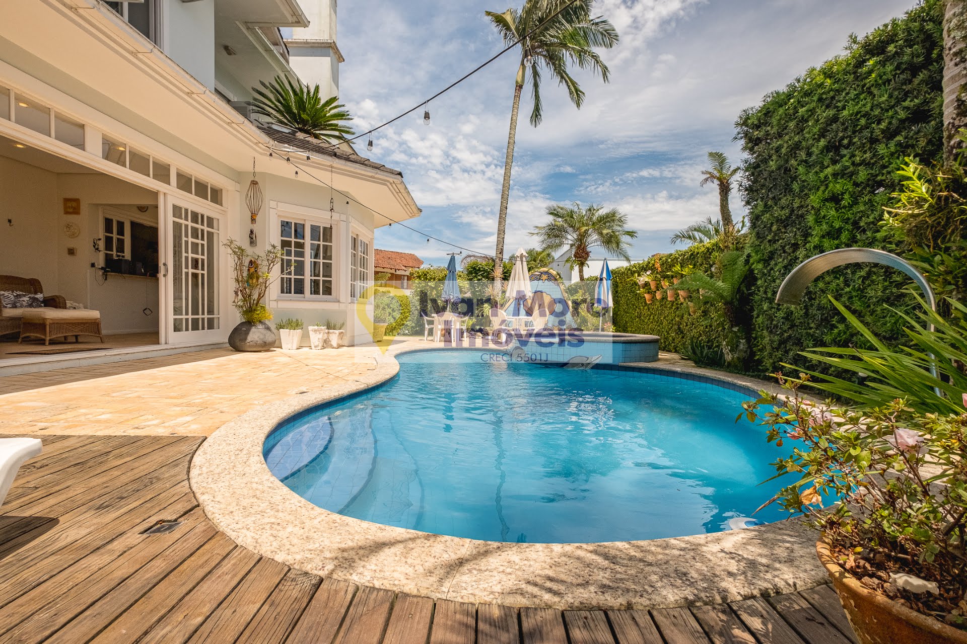 Casa à venda com 4 quartos, 4 suítes, 2 vagas e 419m² no Jurerê Internacional, Florianópolis (SC) — foto 11 de 30