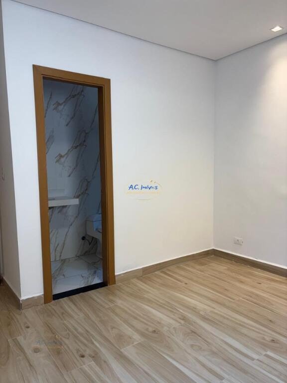 Casa à venda com 3 quartos, 3 suítes, 4 vagas e 139m² no Jardim Imperador, Praia Grande (SP) — foto 20 de 30