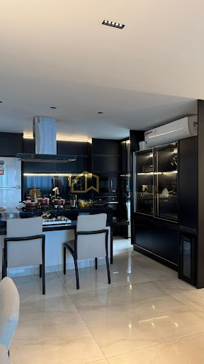 Apartamento em Chácaras Alto da Glória  -  Goiânia