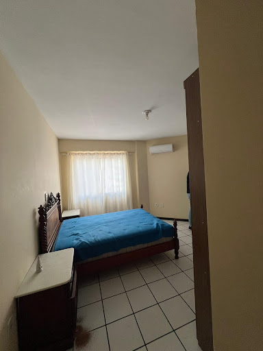 Apartamento 03 Dorm. em Meia Praia  -  Itapema
