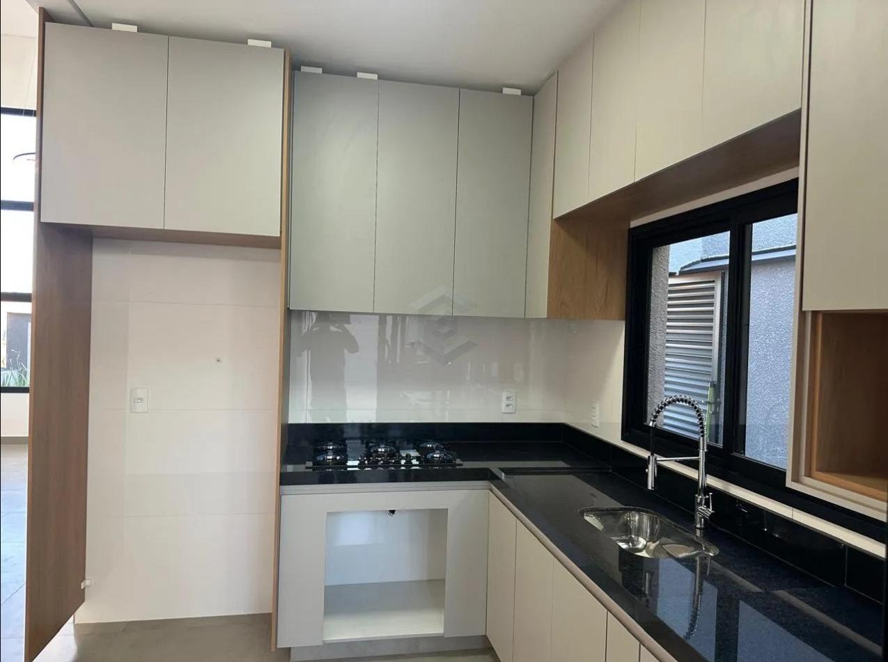 Casa à venda com 3 quartos, 1 suíte, 3 vagas e 132m² no Jardim Wanel Ville IV, Sorocaba (SP) — foto 9 de 30