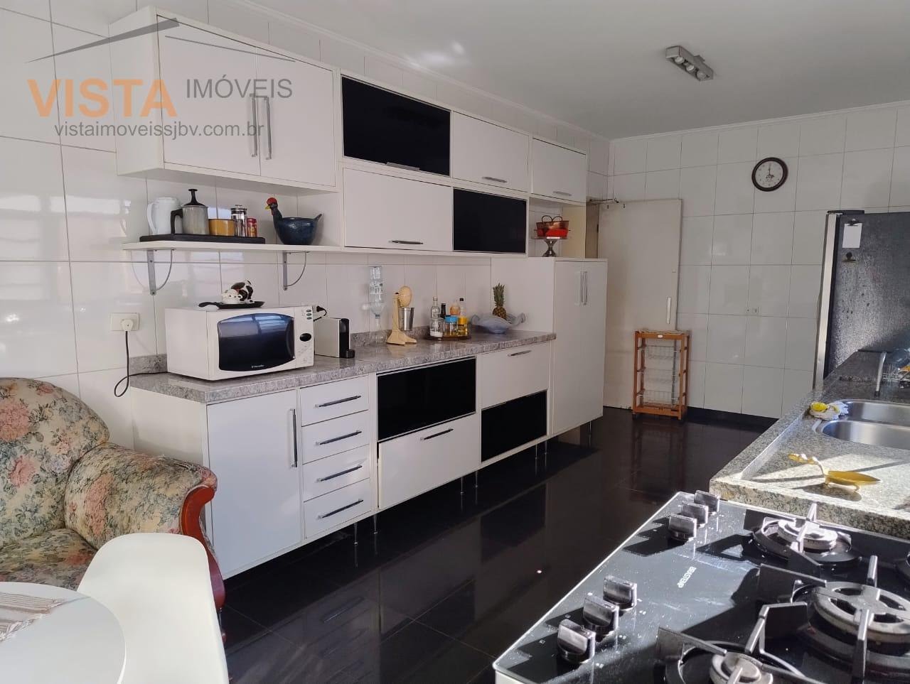 Casa à venda com 3 quartos, 1 suíte, 2 vagas e 205m² no Jardim Sao Thiago, São João da Boa Vista (SP) — foto 12 de 15
