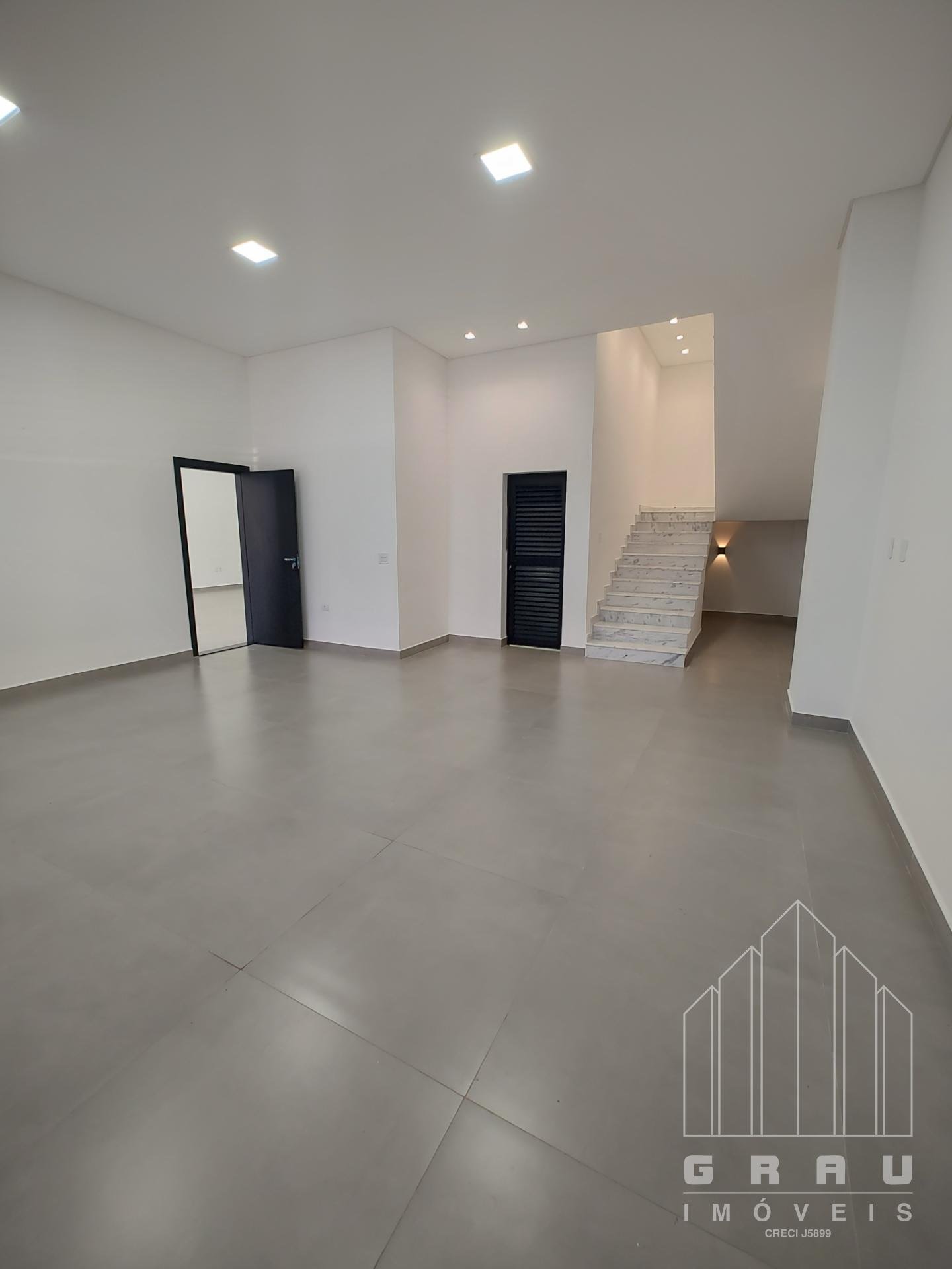 Casa Comercial em Vila Yolanda  -  Foz do Iguaçu