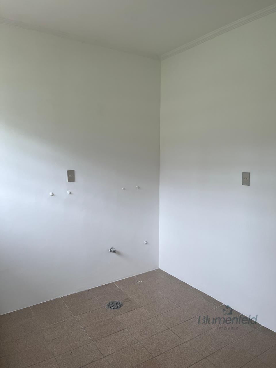 Comercial para alugar com 1 banheiro e 14m² no Jardim Angelo, Arujá (SP) — foto 3 de 4