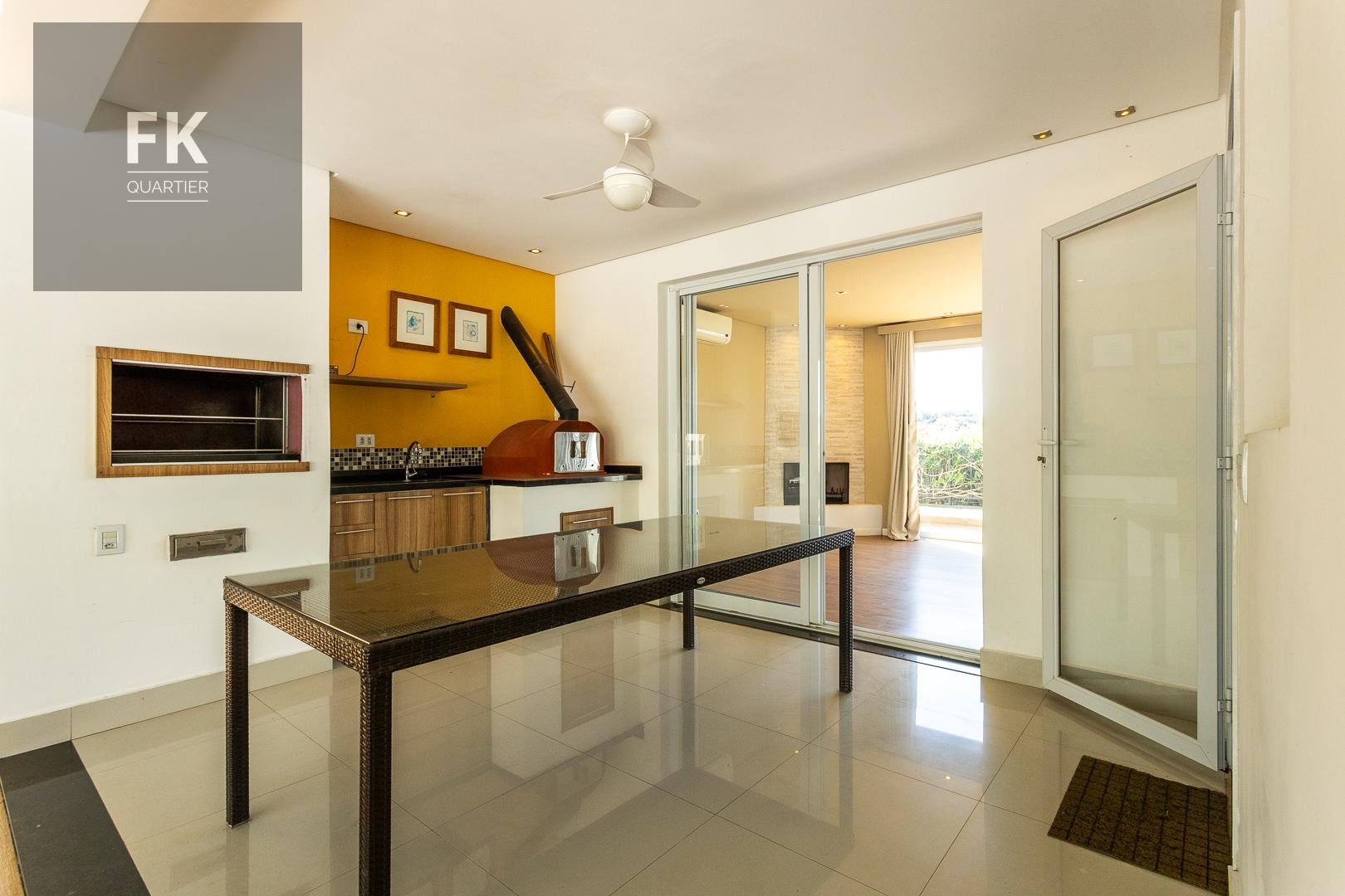 Casa à venda com 3 quartos, 3 suítes, 4 vagas e 245m² no Alphaville, Santana de Parnaíba (SP) — foto 18 de 26
