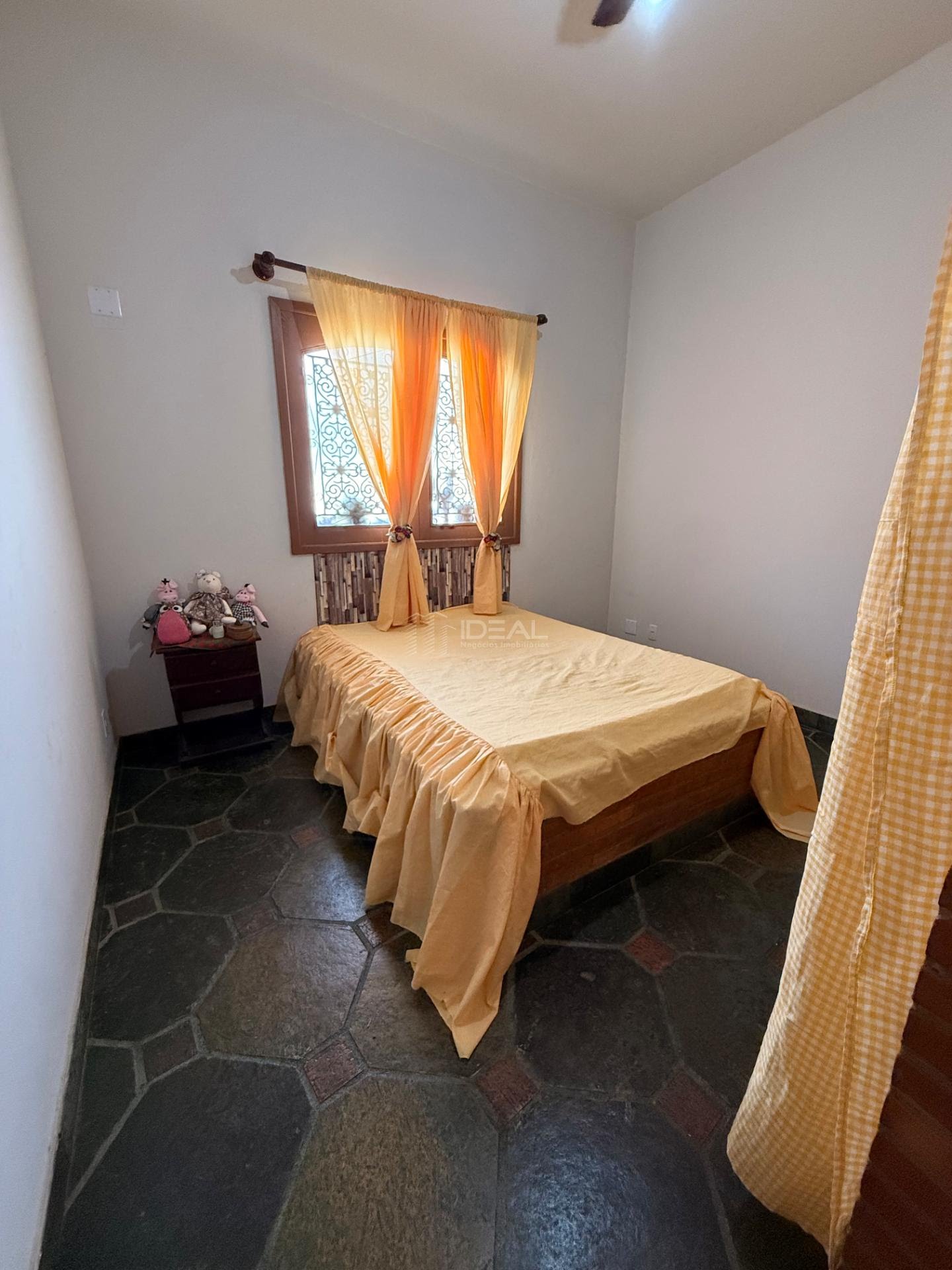 Casa à venda com 4 quartos, 1 suíte, 2 vagas e 228m² no Vila da Rainha, Campos dos Goytacazes (RJ) — foto 20 de 30