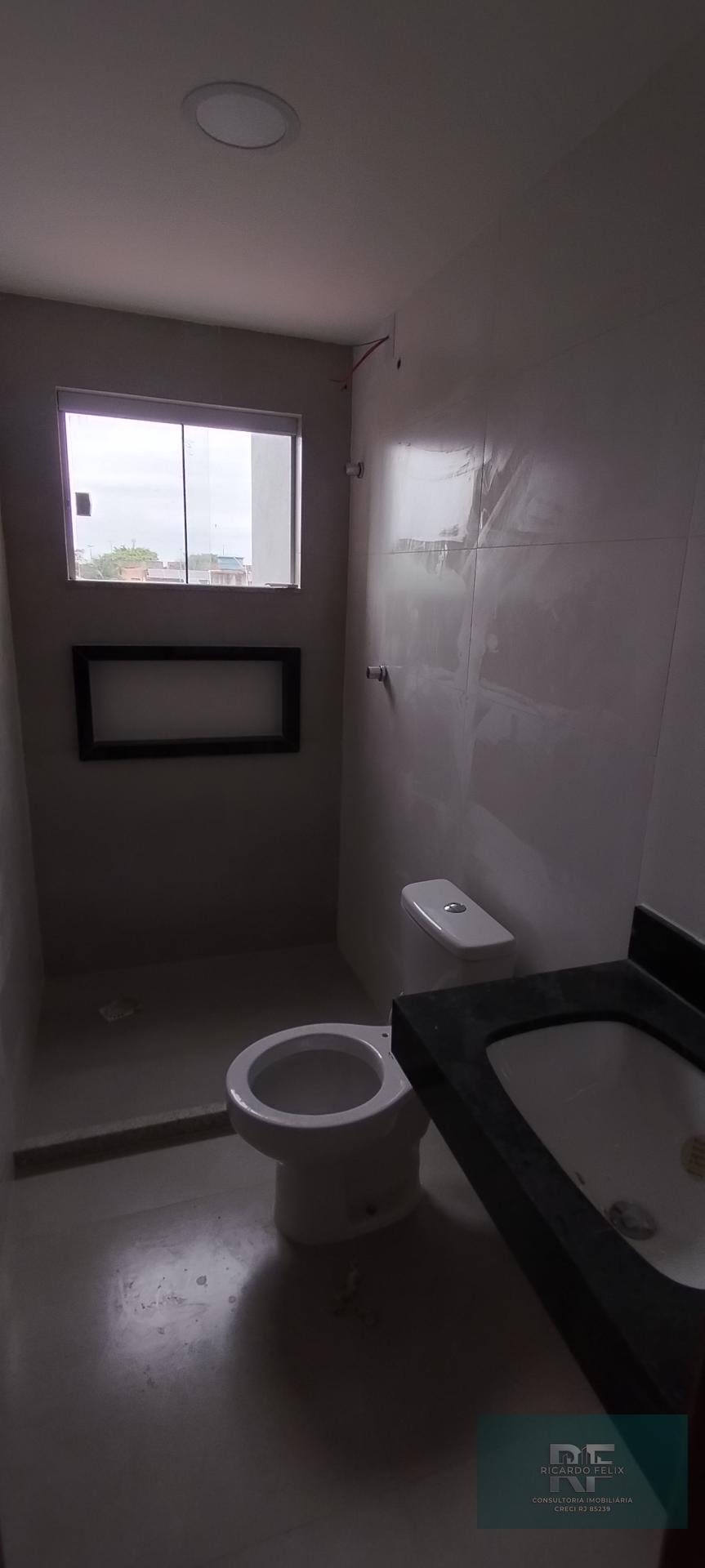 Apartamento à venda com 2 quartos, 1 suíte, 1 vaga e 65m² no Jardim Mariléa, Rio das Ostras (RJ) — foto 28 de 30