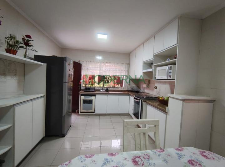 Casa à venda com 4 quartos, 1 suíte, 5 vagas e 229m² no Paulicéia, São Bernardo do Campo (SP) — foto 11 de 30