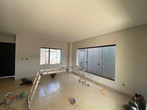 Sobrado em Conjunto Aero Rancho  -  Campo Grande
