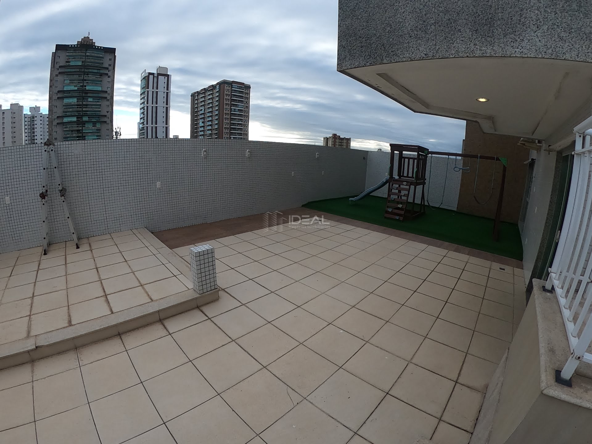 Apartamento à venda com 3 quartos, 1 suíte, 3 vagas e 200m² no Parque Tamandaré, Campos dos Goytacazes (RJ) — foto 25 de 30