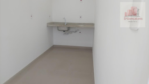 Sala Comercial no Centro de Diadema, 76m², 2 Banheiros para Alugar