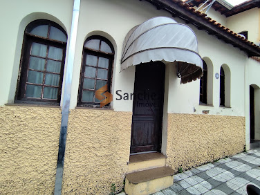Casa Comercial 01 Suíte, 01 Vaga à Venda, com 130 m² no Centro - Mogi das Cruzes