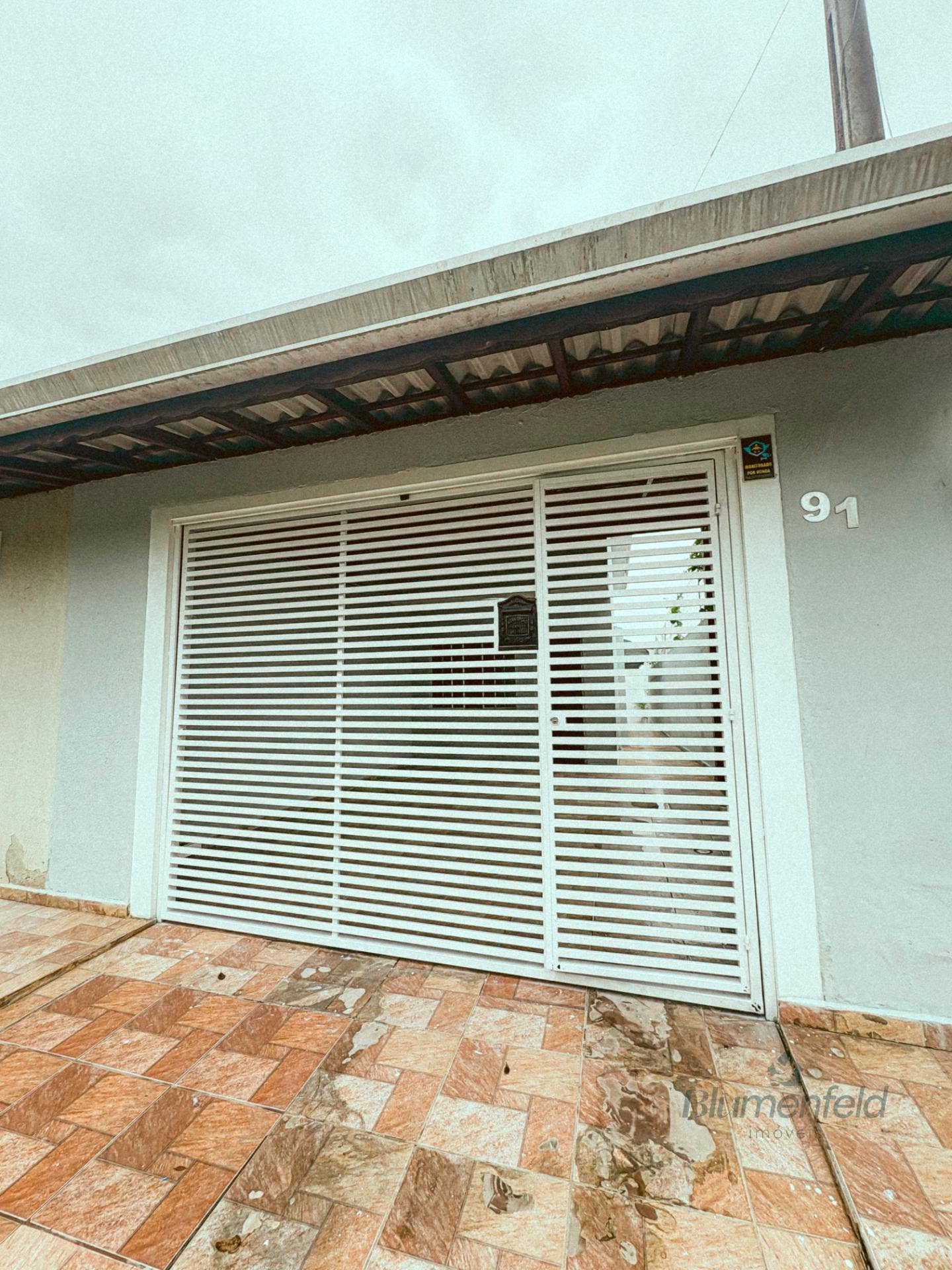 Casa à venda com 3 quartos, 3 banheiros, 2 vagas e 120m² no Parque Nossa Senhora do Carmo, Arujá — foto principal