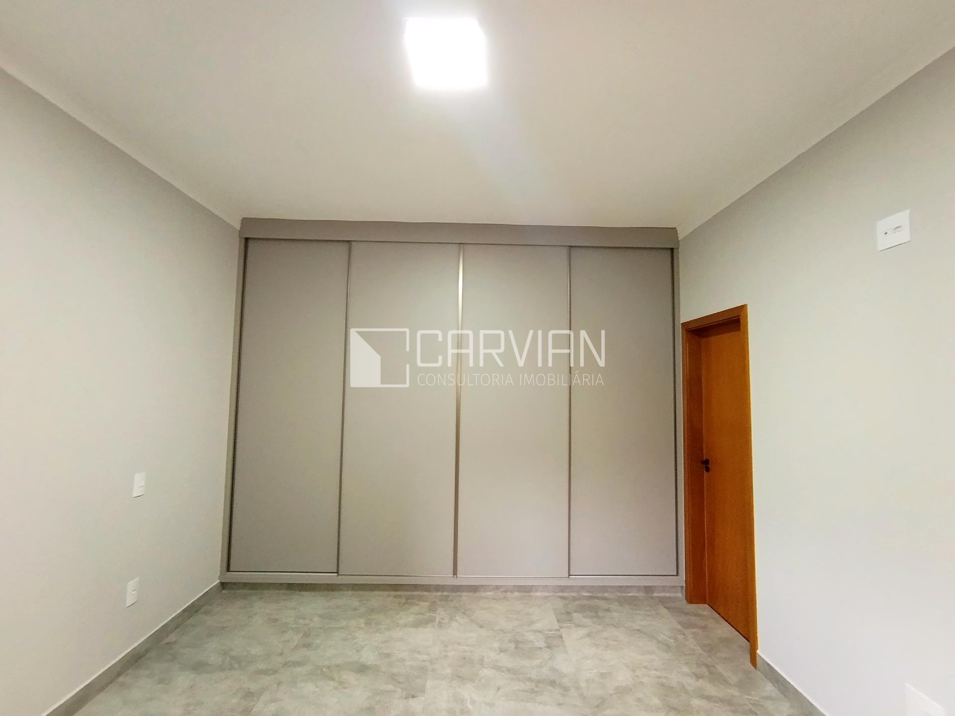 Casa à venda com 3 quartos, 1 suíte, 4 vagas e 150m² no Jardim Santa Cecilia, Ribeirão Preto (SP) — foto 10 de 23