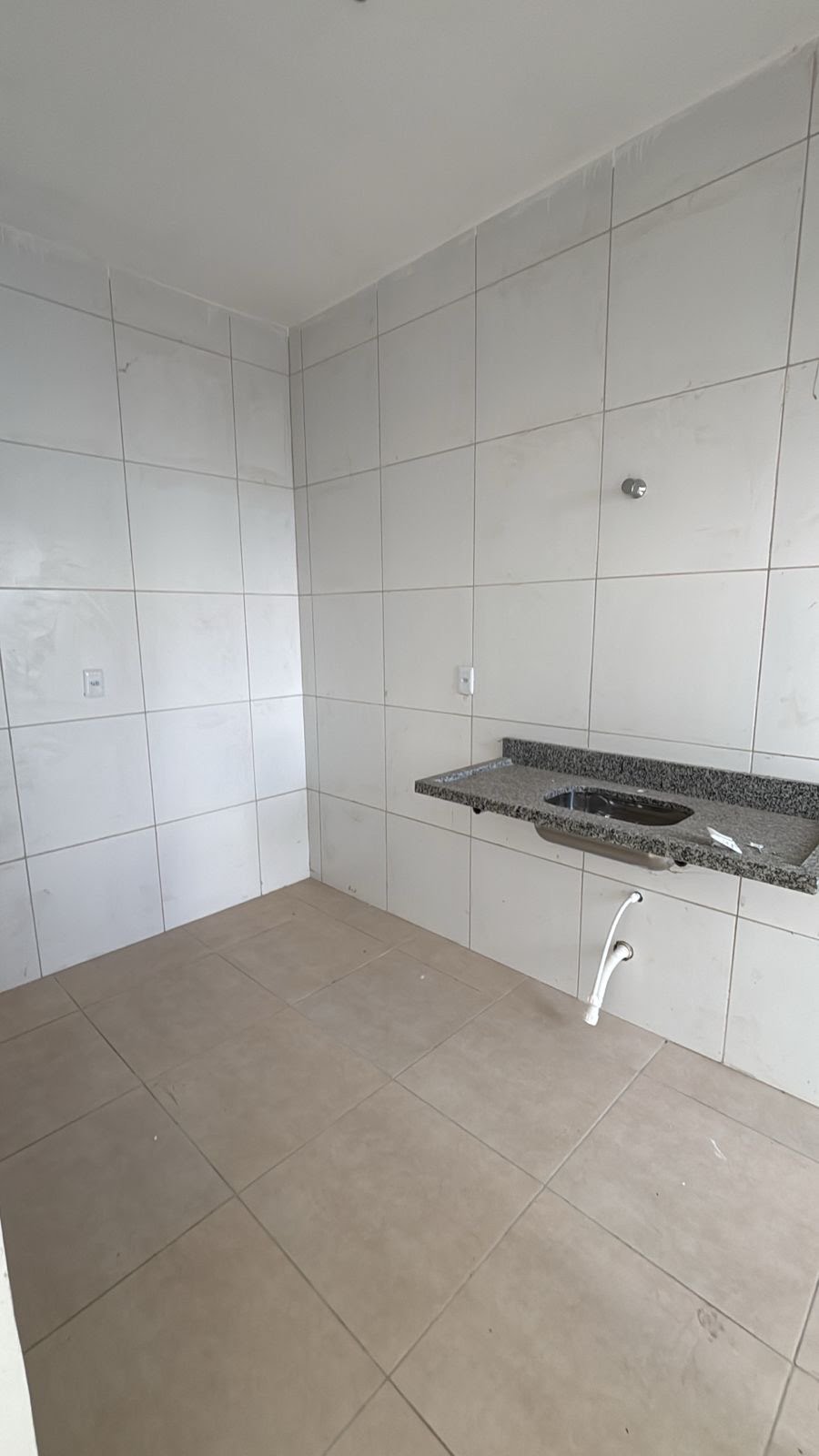 Casa à venda com 2 quartos, 1 suíte, 2 vagas e 150m² no Mangabeira, Feira de Santana (BA) — foto 6 de 8