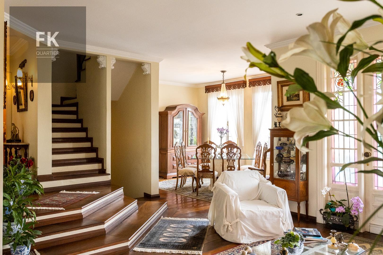 Casa para alugar com 5 quartos, 4 suítes, 4 vagas e 480m² no Alphaville, Santana de Parnaíba (SP) — foto 10 de 30