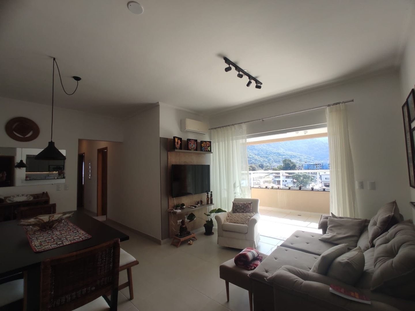 Apartamento à venda com 3 quartos, 2 banheiros, 2 vagas e 117m² no Centro, Ubatuba (SP) — foto 4 de 15