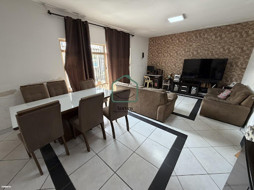 Casa para Venda em Suzano / SP no bairro Parque Maria Helena 