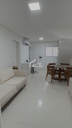 Casa de Condomínio em Santo Antônio - Serra, 3 Dorms, 1 Suíte, 235m² por R$ 700 mil