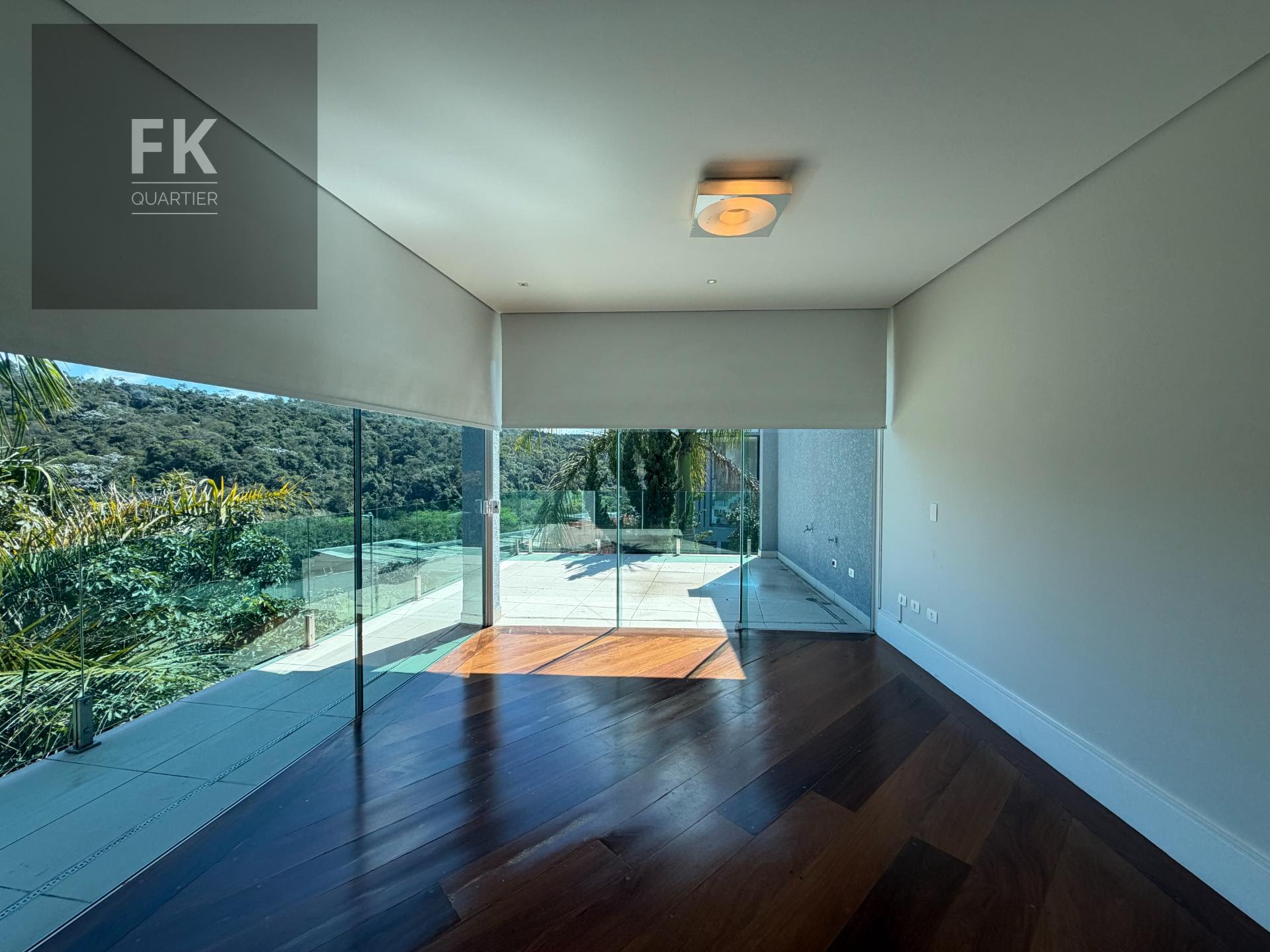 Casa à venda com 4 quartos, 4 suítes, 4 vagas e 480m² no Cidade Tamboré, Santana de Parnaíba (SP) — foto 16 de 30
