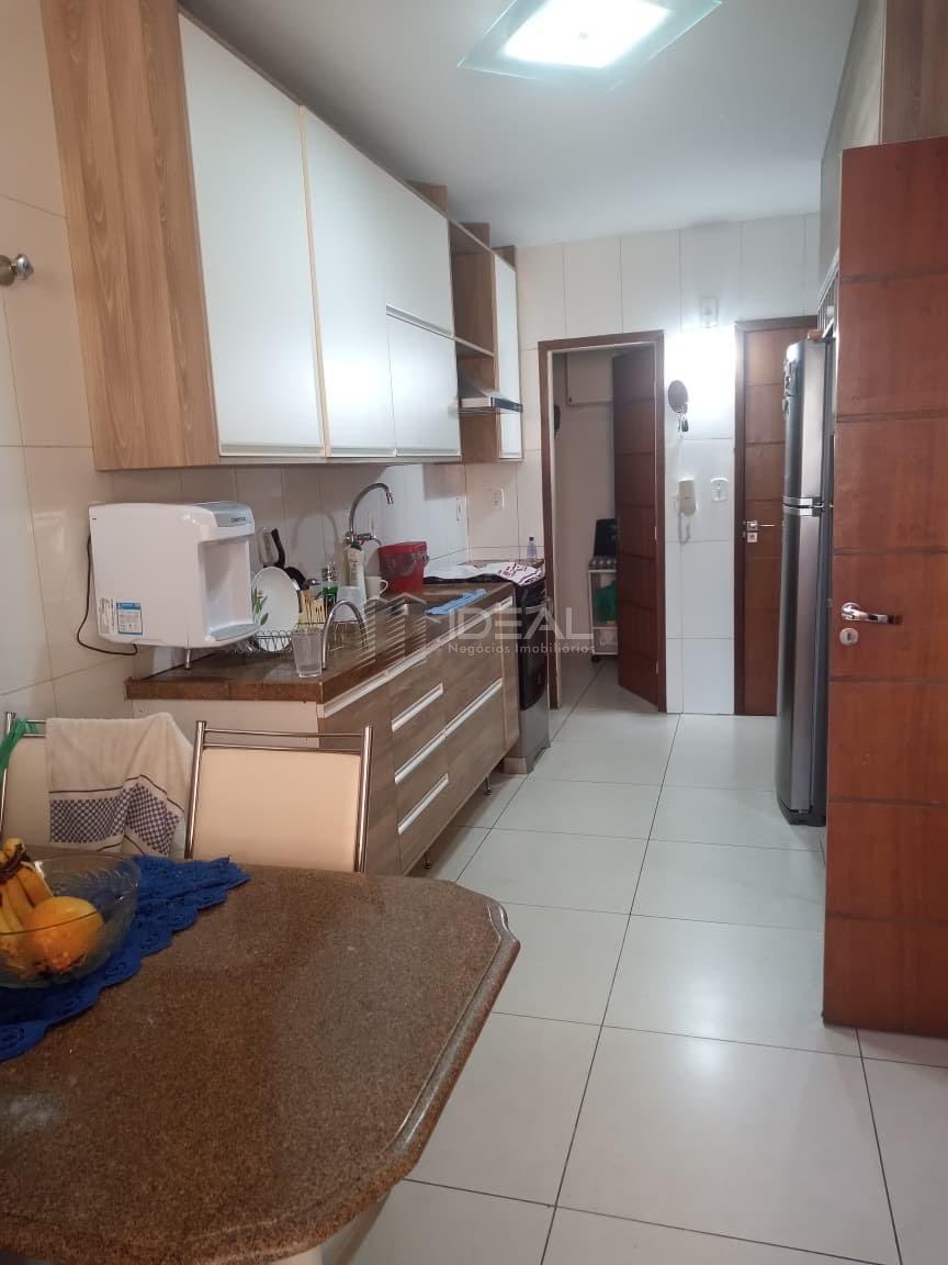 Apartamento à venda com 3 quartos, 1 suíte, 2 vagas e 130m² no Centro, Campos dos Goytacazes (RJ) — foto 9 de 16