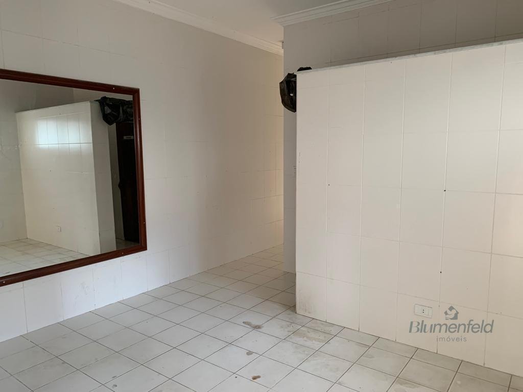 Casa à venda com 2 banheiros, 4 vagas e 1050m² no Condomínio Arujazinho IV, Arujá (SP) — foto 11 de 27