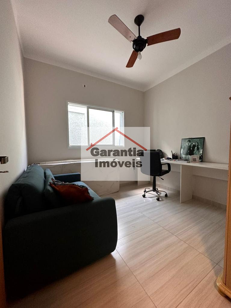 Casa à venda com 3 quartos, 1 suíte, 2 vagas e 224m² no Vila Doutor Laurindo, Tatuí (SP) — foto 17 de 30