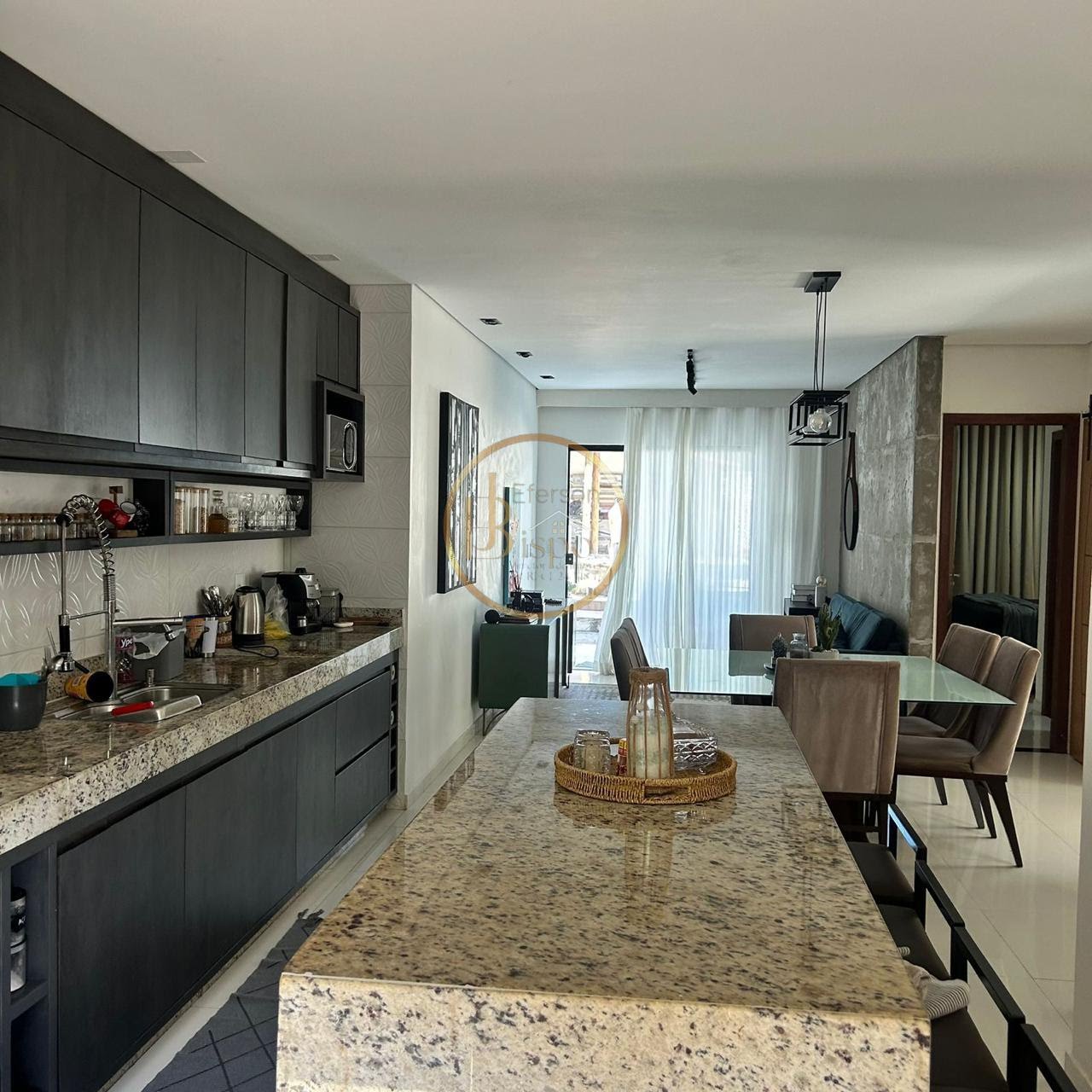 Apartamento à venda com 3 quartos, 2 suítes, 2 vagas e 100m² no Itaperapuan, Porto Seguro (BA) — foto 2 de 13