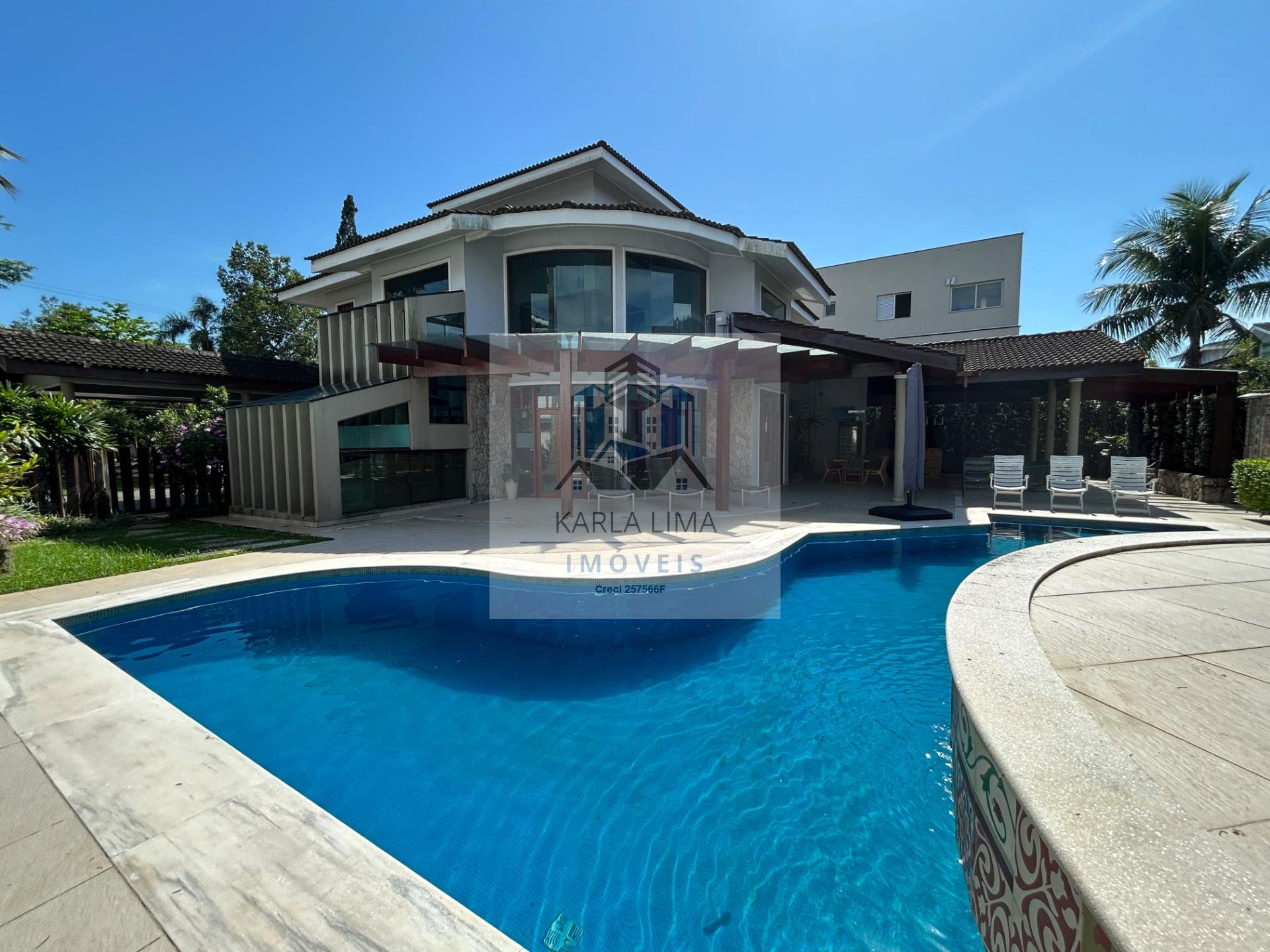 Casa à venda com 5 quartos, 8 banheiros, 4 vagas e 500m² no Vista Linda, Bertioga — foto principal