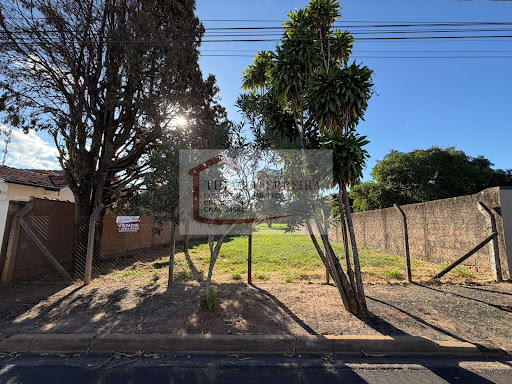Lote / Terreno em Centro  -  Santa Rita do Passa Quatro