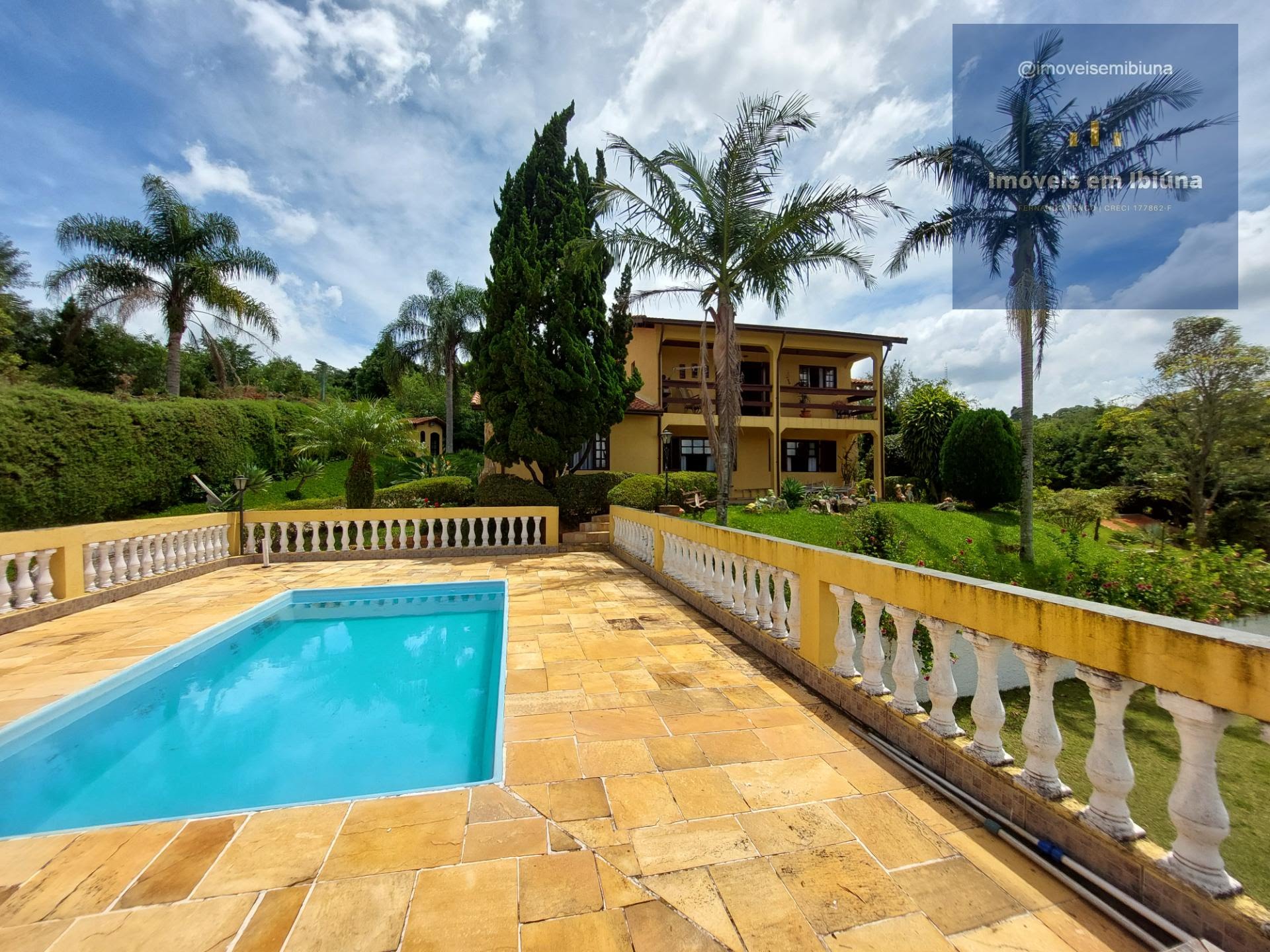Casa à venda com 5 quartos, 4 banheiros, 3 vagas e 1500m² no Paruru, Ibiúna — foto principal