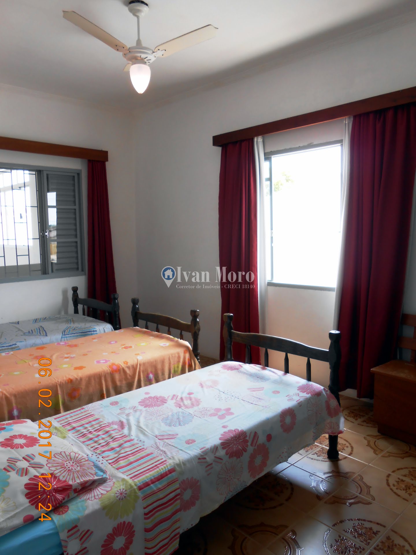 Casa para alugar com 5 quartos, 1 suíte, 5 vagas e 300m² no Daniela, Florianópolis (SC) — foto 21 de 30
