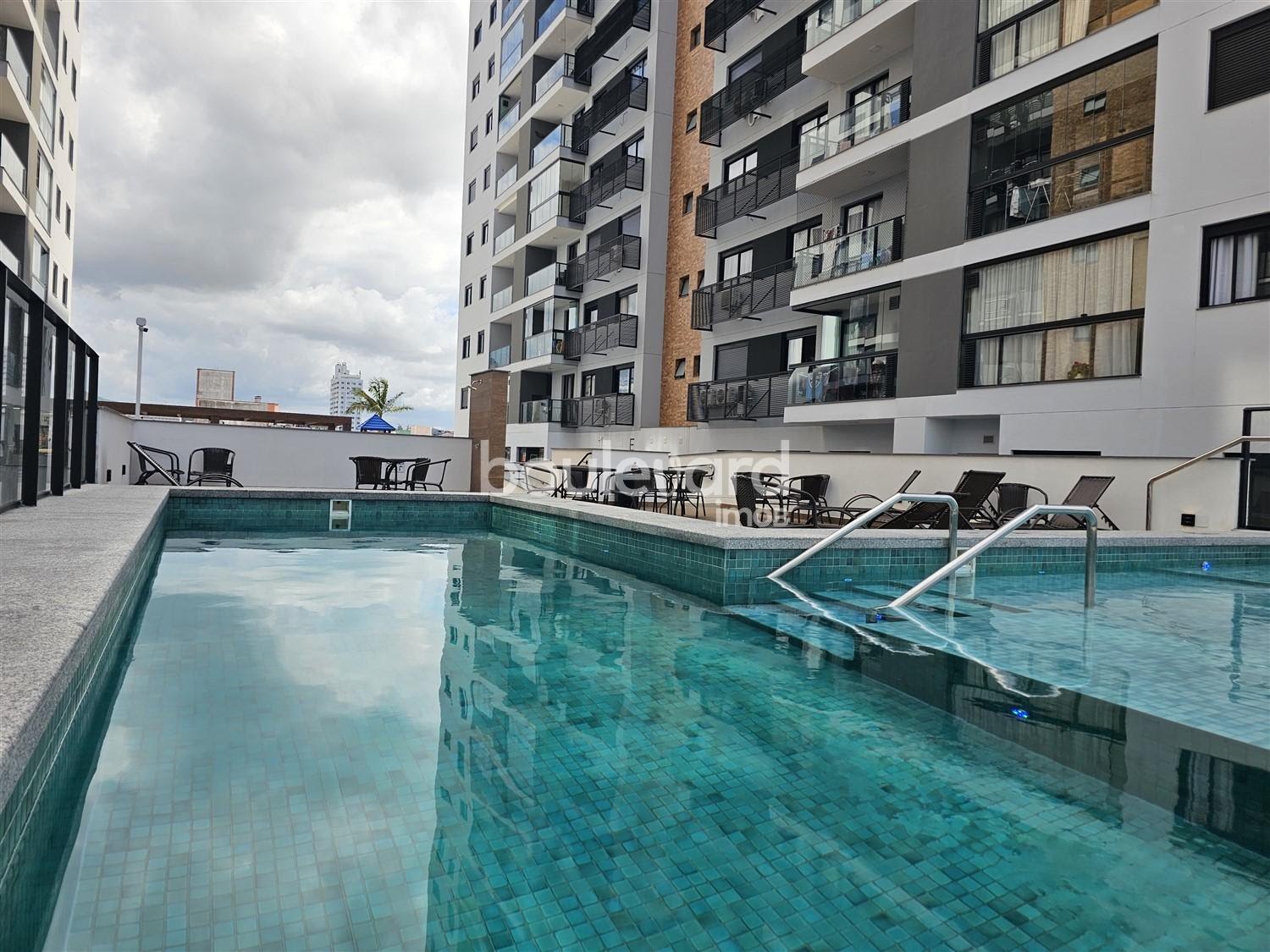 Apartamento à venda com 2 quartos, 1 suíte, 1 vaga e 65m² no Areias, São José (SC) — foto 23 de 30
