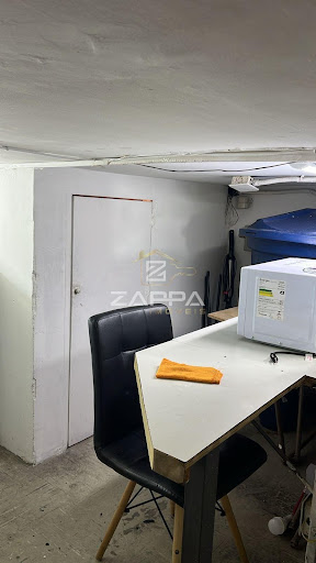 Loja para Alugar em Copacabana, 32m², 1 Banheiro – RJ