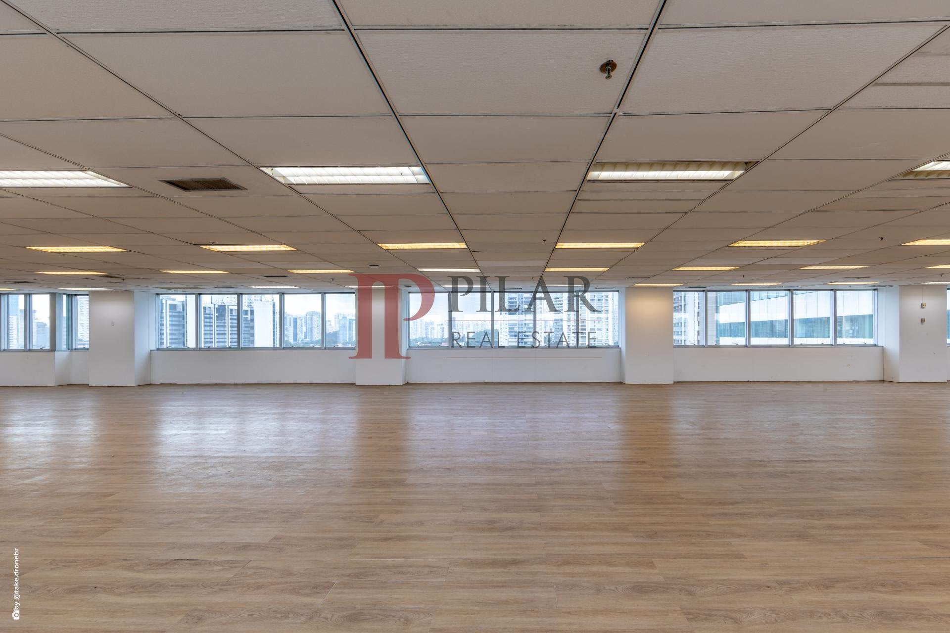 Andar comercial na Chucri Zaidan