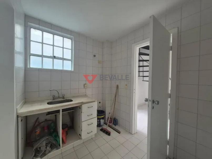 Casa à venda com 3 quartos, 2 suítes e 240m² no Botafogo, Rio de Janeiro (RJ) — foto 8 de 30