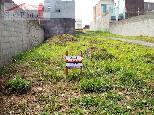 Terreno em ¨ Quintas de Santa Cruz ¨em Taubaté.