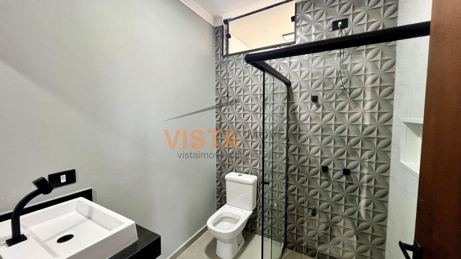Casa à venda com 3 quartos, 1 suíte, 2 vagas e 160m² no Recanto do Lago, São João da Boa Vista (SP) — foto 8 de 15