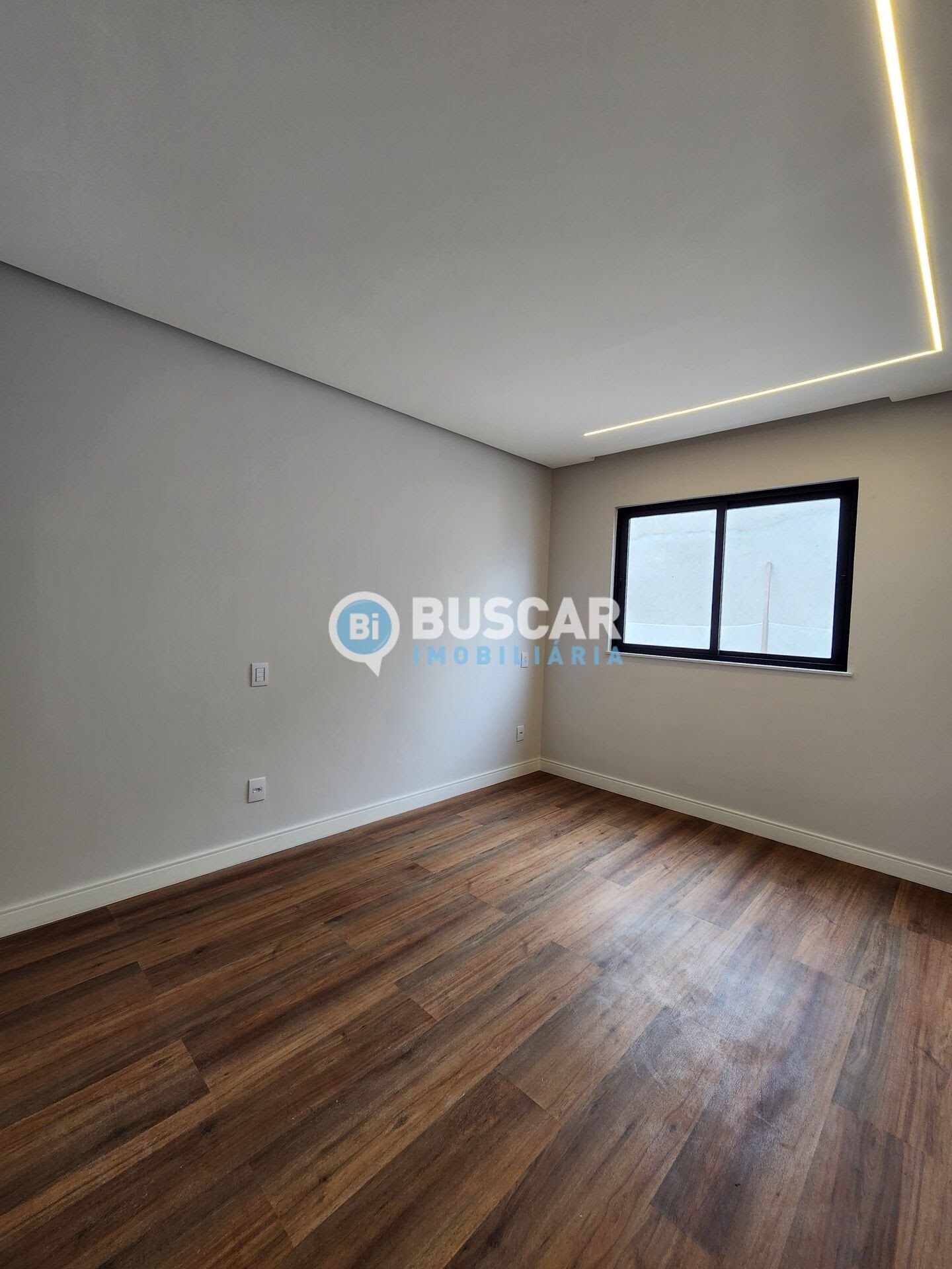 Casa à venda com 4 quartos, 4 suítes, 4 vagas e 307m² no Sim, Feira de Santana (BA) — foto 10 de 21
