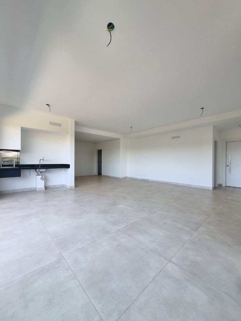 Apartamento à venda com 4 quartos, 4 suítes, 3 vagas e 170m² no Vila do Golf, Ribeirão Preto (SP) — foto 5 de 30