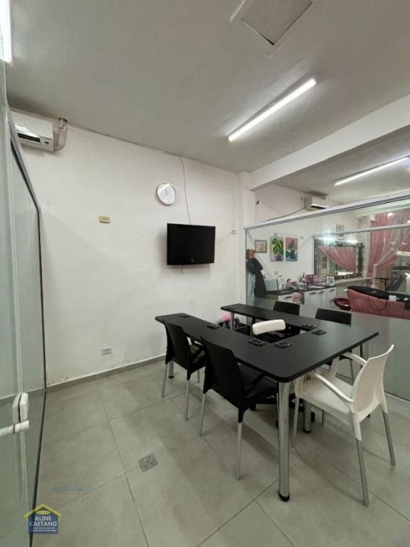 Comercial à venda com 1 banheiro e 135m² no Guilhermina, Praia Grande — foto principal