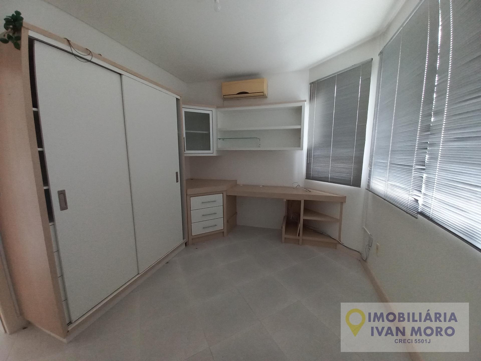 Casa à venda com 5 quartos, 3 suítes, 2 vagas e 286m² no Jurerê, Florianópolis (SC) — foto 19 de 30
